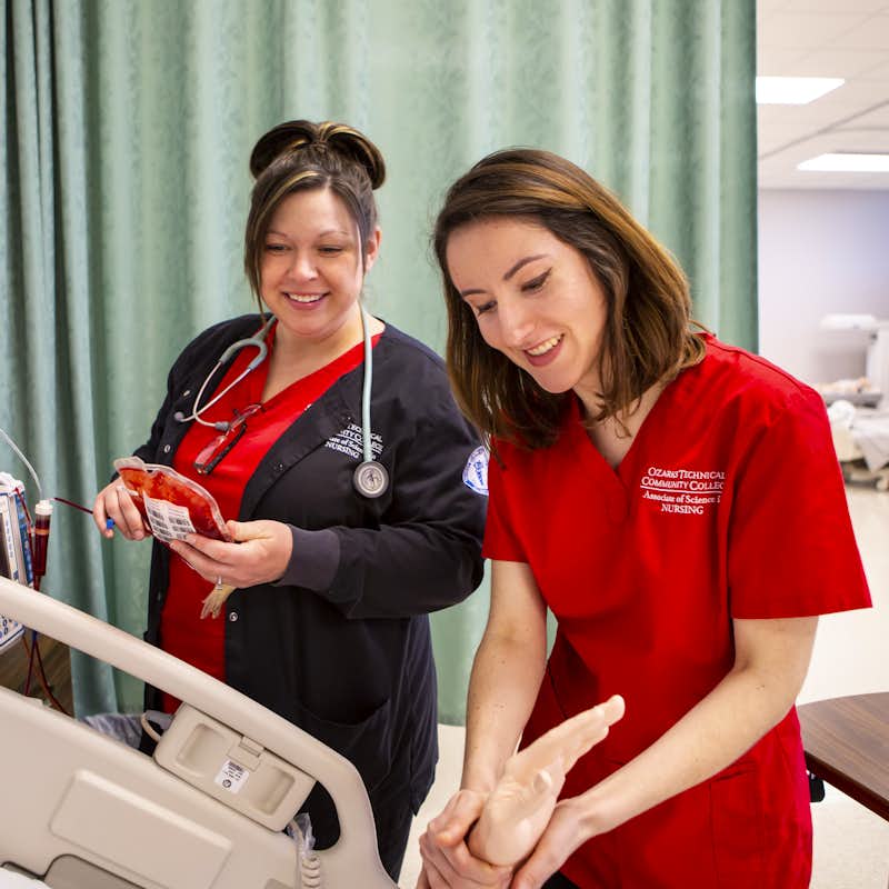 A nursing RN in training